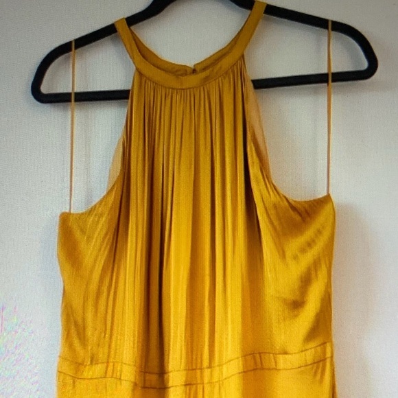 Stunning NWT 100% Silk Midi Dress, Color: Golden Yellow, & Size: 16 - Picture 10 of 16